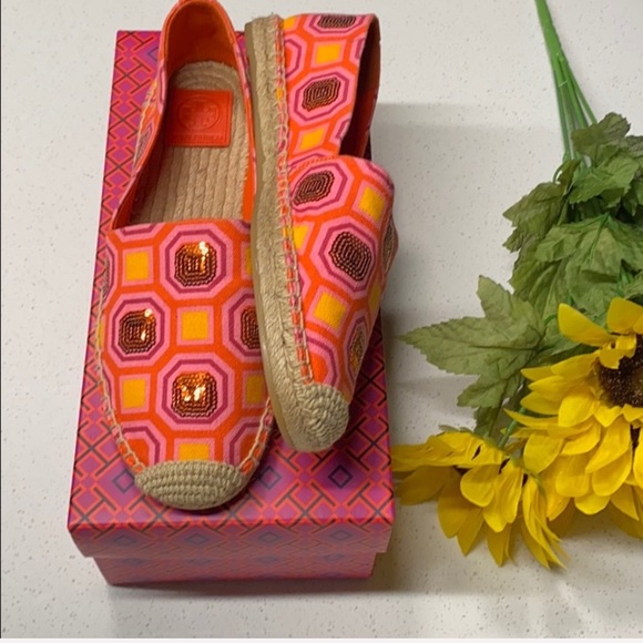 Tory Burch Shoes - Tory Burch Espadrilles in Pink NWT US 9